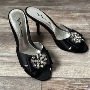 Nina heels dress black jeweled size 7.5 formal toeless strapless